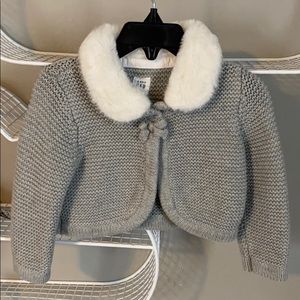 Baby cardigan with faux fur collar